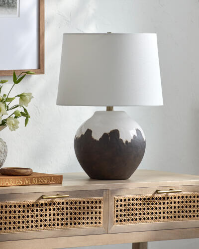 Surya Jirapa JRP-001 Accent Table Lamp