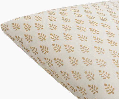 Surya Diggi DGG-001 Accent Pillow