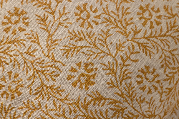 Loloi PLL0194 Yellow Pillow