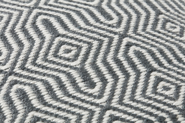 Loloi Pillows P0339 Charcoal White Pillow