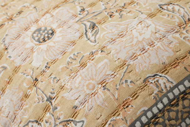 Loloi Pillows PLL0116 Wheat Multi Pillow