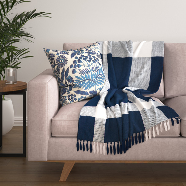 LR Home Highland 80286 Gibraltar Sea White Throw