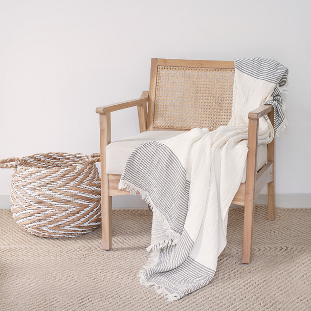 LR Home Siya 80413 Gray Ivory Throw