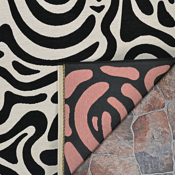 Couristan Castille 2912 1201 Graffiti Black White Rug