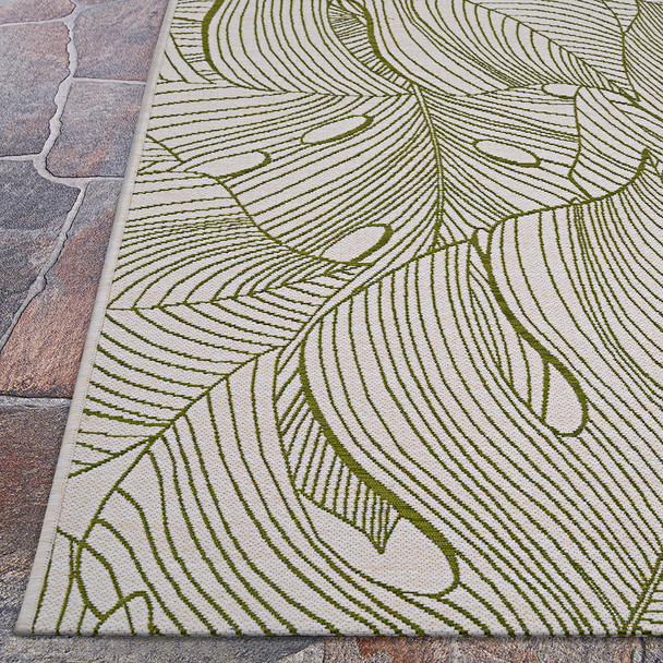 Couristan Castille 2913 3301 Palma Fern Rug