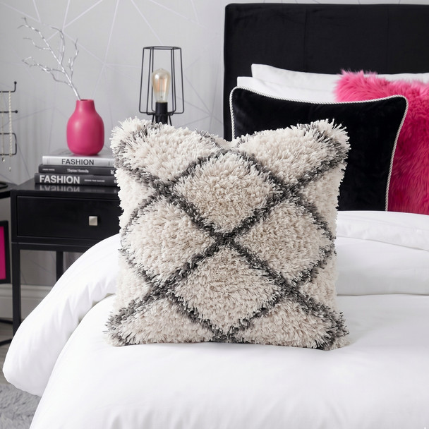 LR Home Shag 07753 Black White Pillow