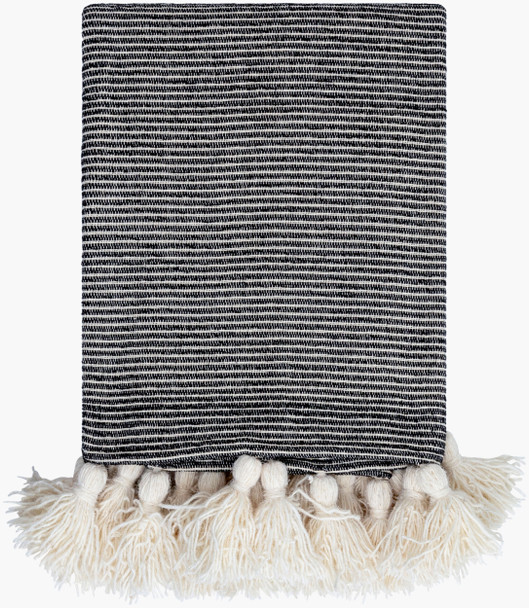Livabliss Kapri BOKI-1000 Throw