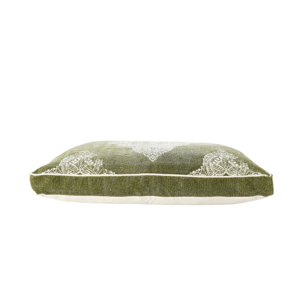 LR Home Poly 20110 Calla Green Ivory Pet Bed