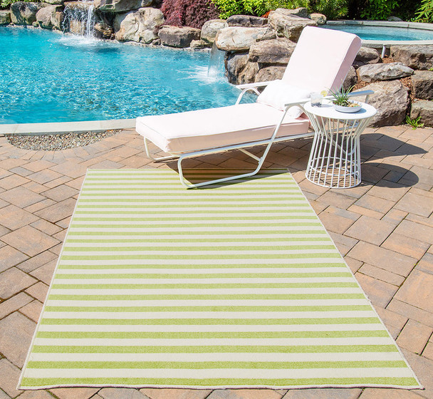 Baja BAJ-01 Green Rug by Momeni