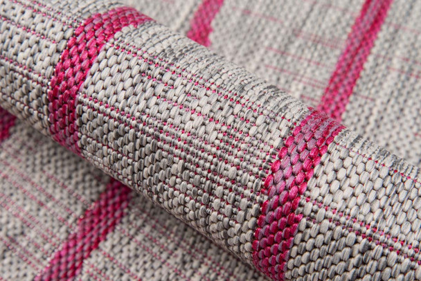 Momeni Novogratz Villa VI-03 Fuschia Rug