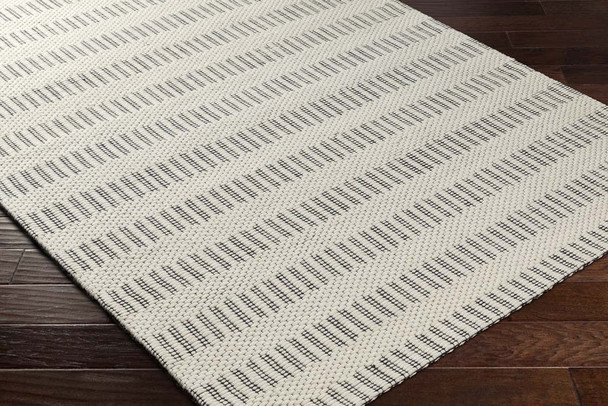 Livabliss Nevada NVD-2304 Rug