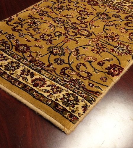 World WO01 Gold Traditional Carpet Stair Runner