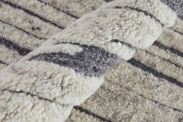 Feizy Broadfield T6037 Ivory Area Rug