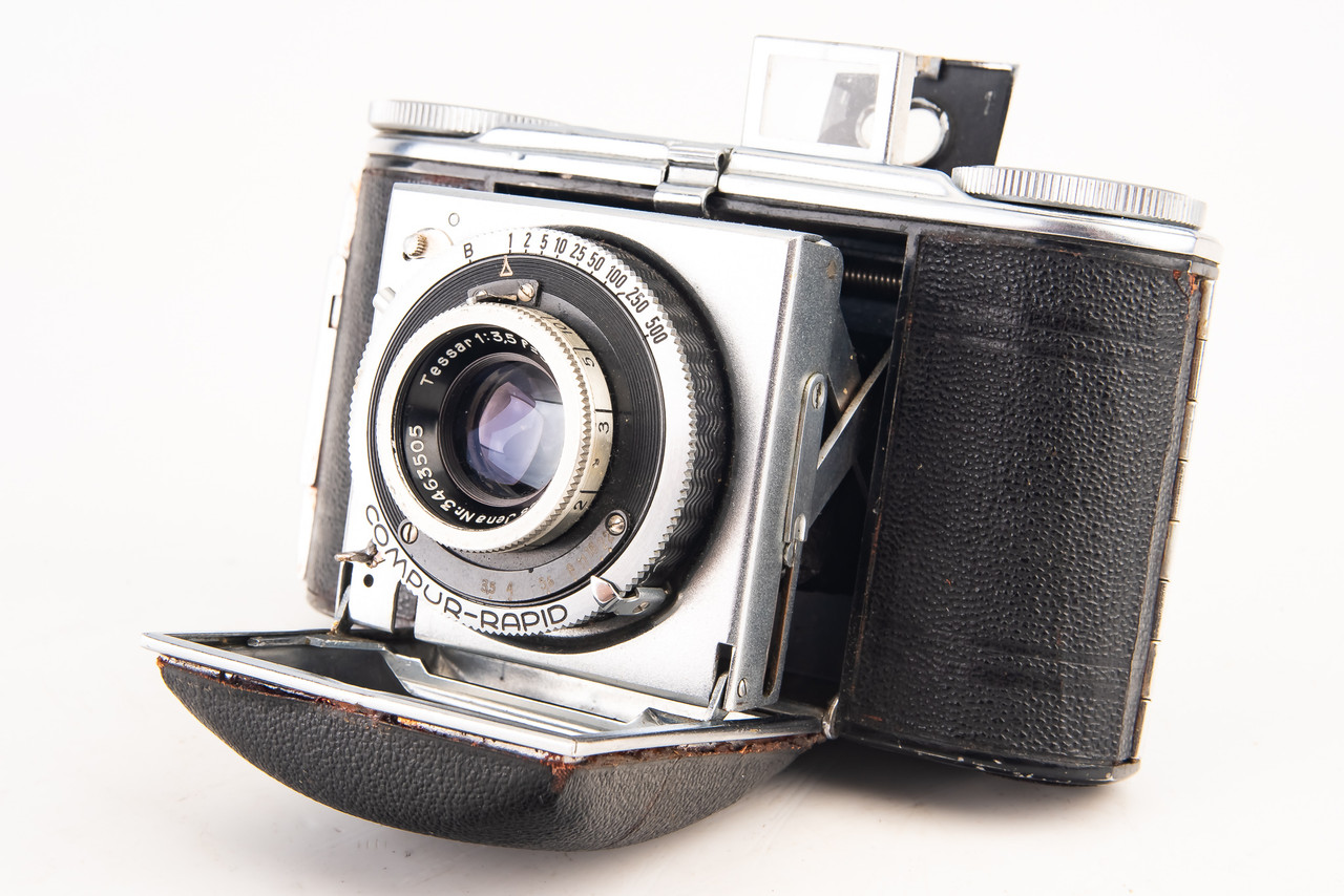 Certo Durata 35mm Film Viewfinder Camera with Tessar 5cm f/3.5