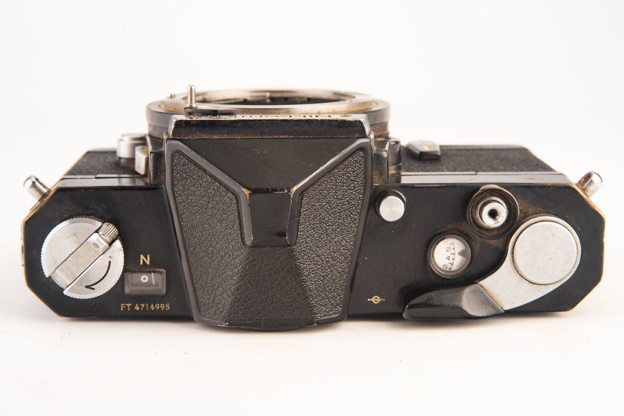 Nikon Nikkormat FTN 35mm SLR Film Camera Body F Mount Vintage