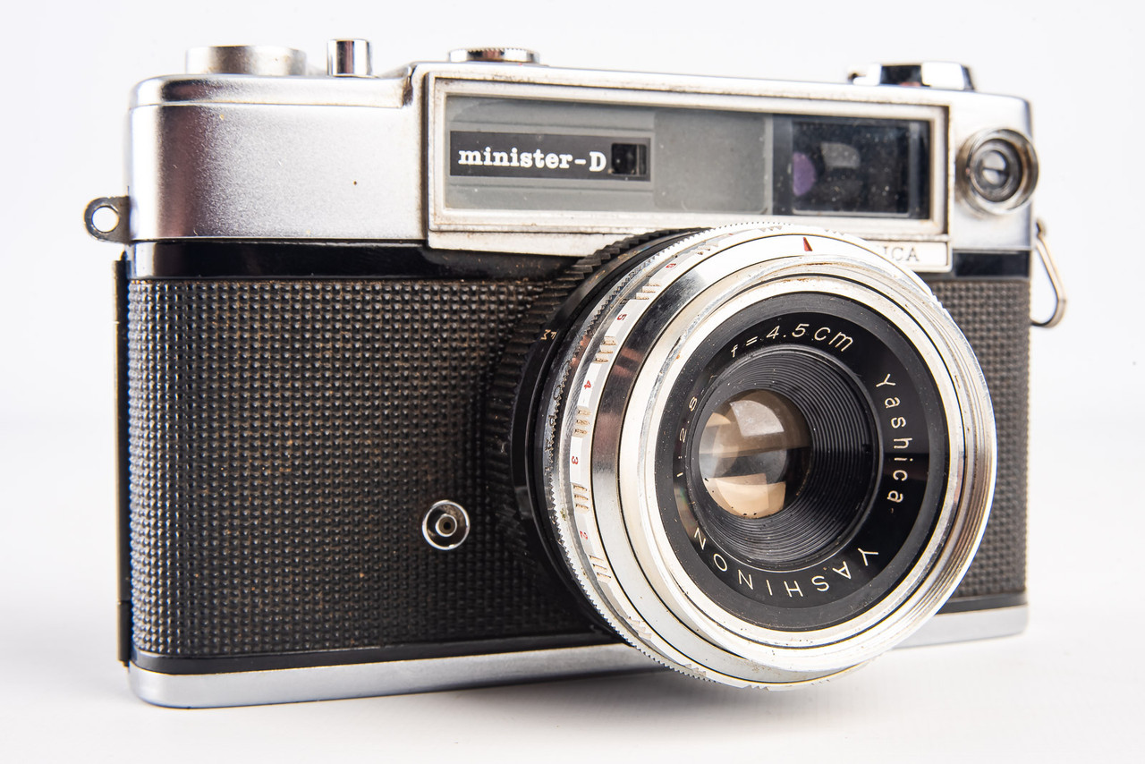 Qor oq va 7 mitti porno komikslar Lopyreva yalangoch video