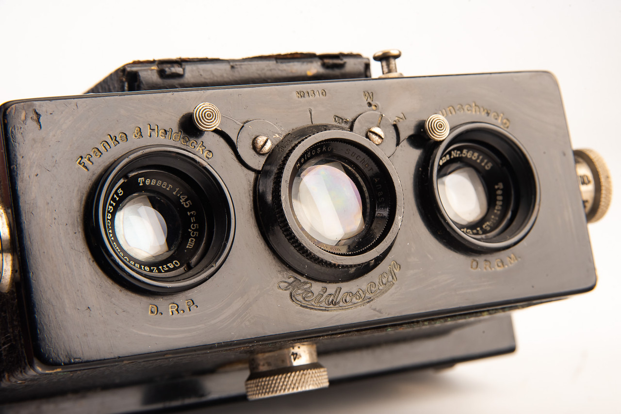 ★ROLLEIFLEX カメラ Heidoscop-Anastingmat 1:2.8 動作未確認 ジャンク★送料無料！ Vintage Rollei Heidoscop 6x13cm Stereo 3D Camera. Zeiss