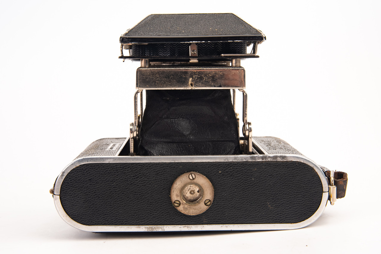 Kochmann Korelle 6x6 120 Roll Film Strut Camera with Radionar 75mm