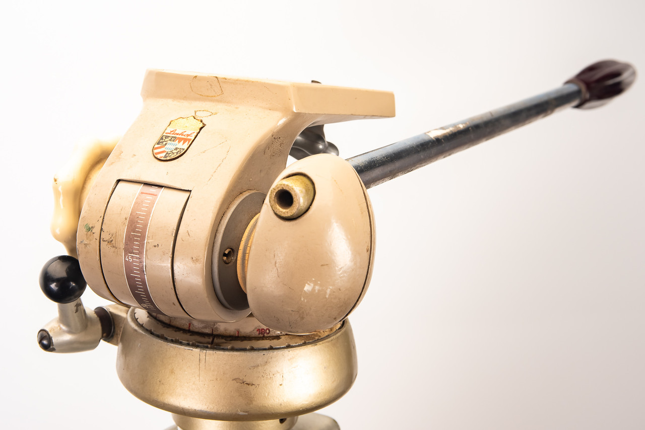 OEM Fahrbarer Stativ Linhof (?) + très bien (258359) | eBay