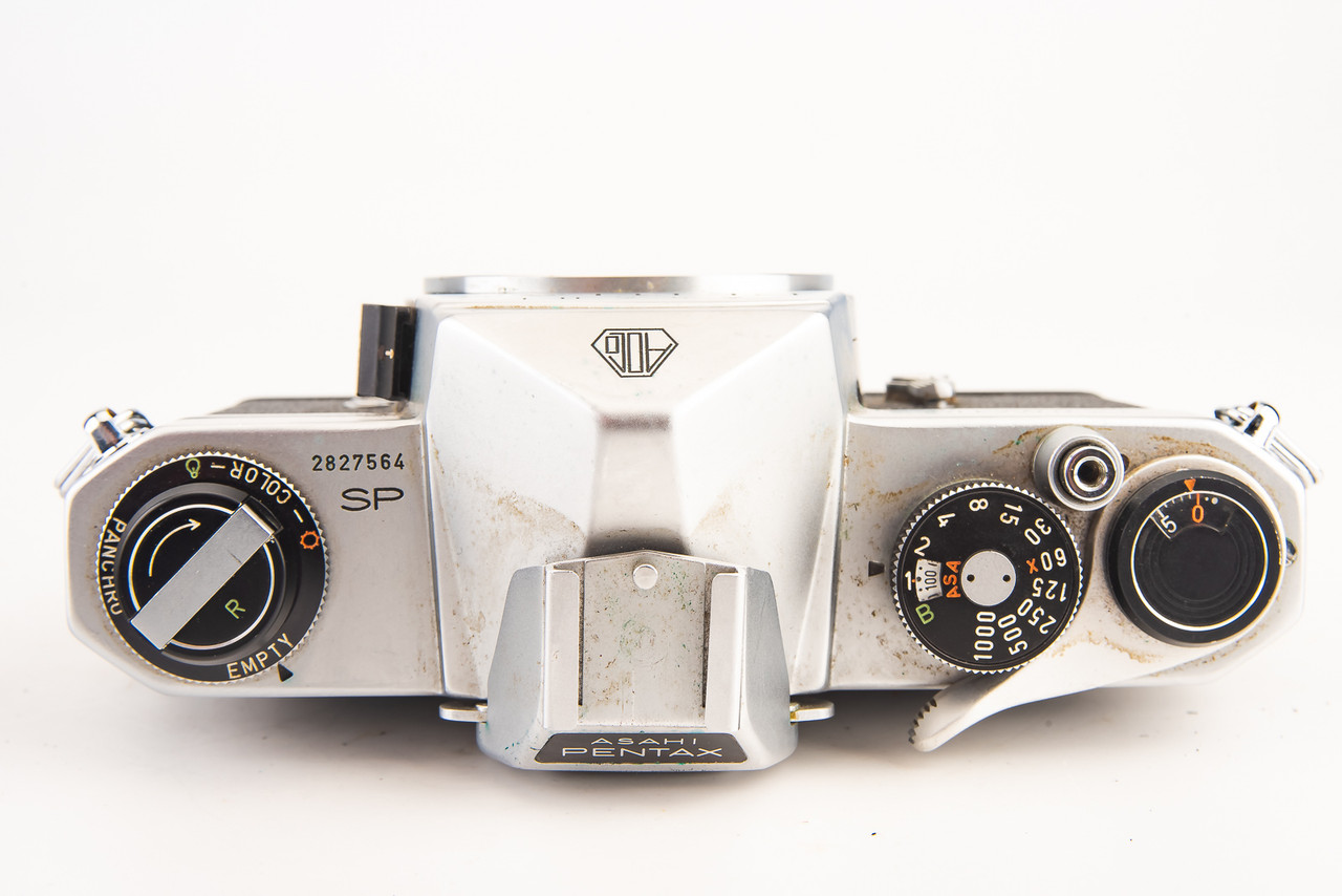 Asahi Pentax Spotmatic SP 35mm SLR Film Camera Body M42 Screw