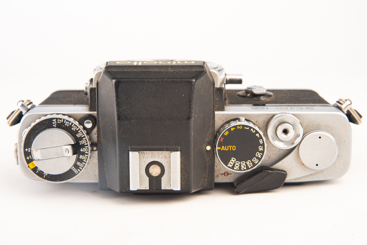 Minolta XE-5 35mm SLR Film Camera Body SR Mount Vintage V28