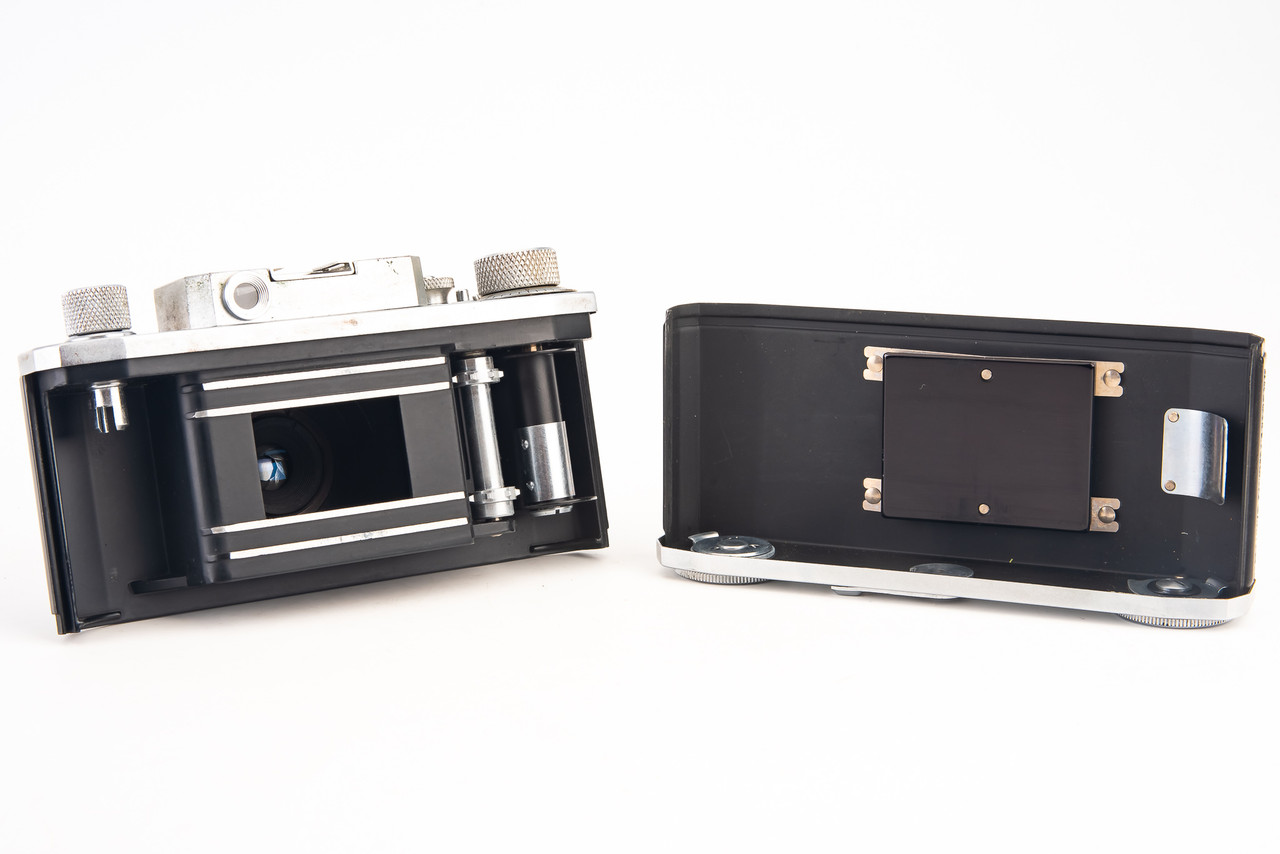 Riken Ricoh Ricolet 35mm Film Camera with 45mm f/3.5 Lens Case