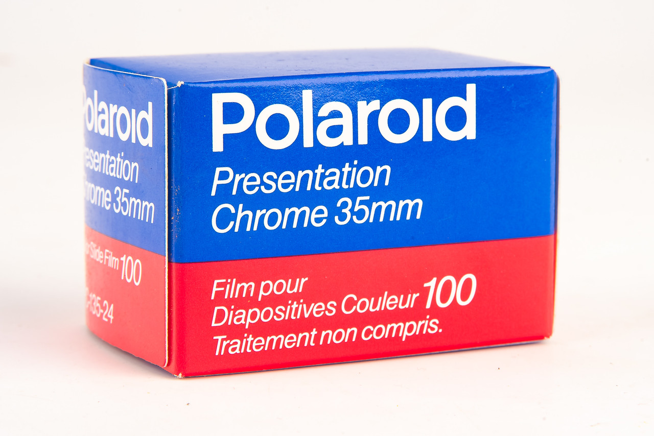 Polaroid Presentation Chrome 35mm ISO 100 24 Exp Color E6 Slide