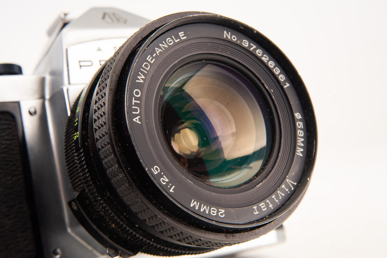 PENTAX S3 美品 Pentax S3 35mm SLR Film Camera with Vivitar 28mm f/2.5 Lens