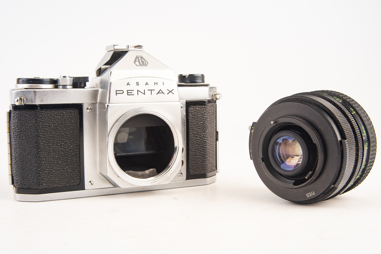 PENTAX S3 美品 Pentax S3 35mm SLR Film Camera with Vivitar 28mm f/2.5 Lens & Case