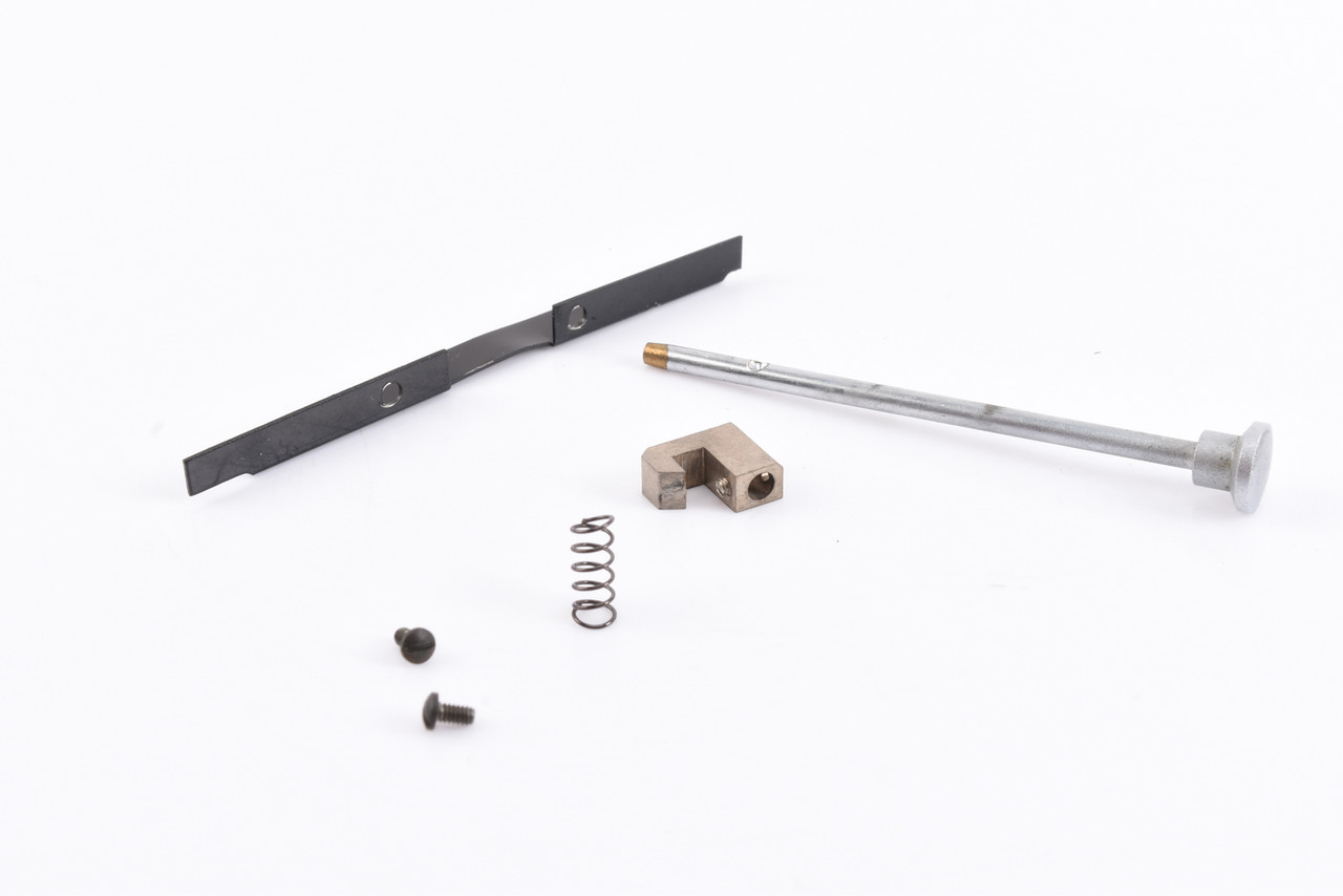 1956 Minolta Autocord Model A Replacement Part Rear Door Latch