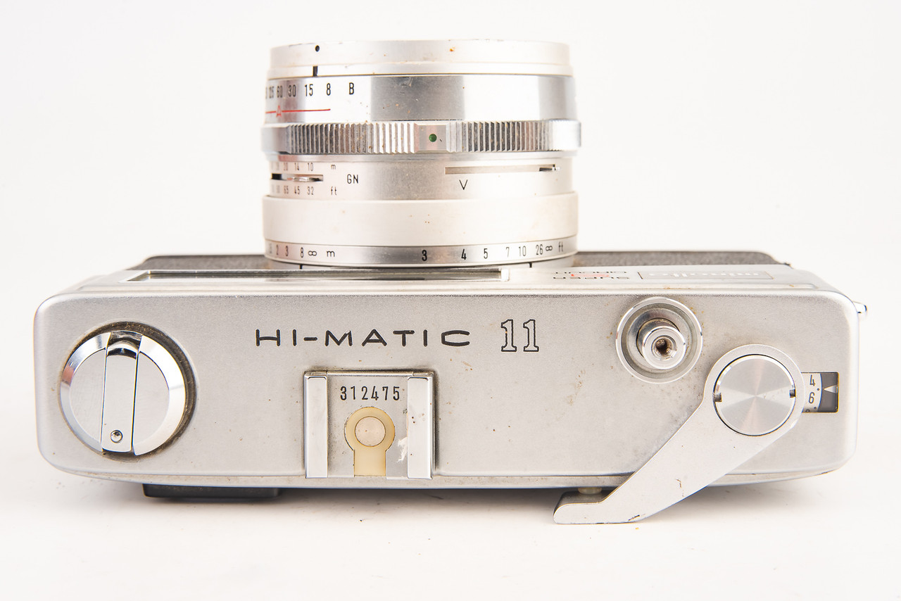 Minolta Hi-Matic 11 Super 3 Circuit 35mm Film Rangefinder Camera