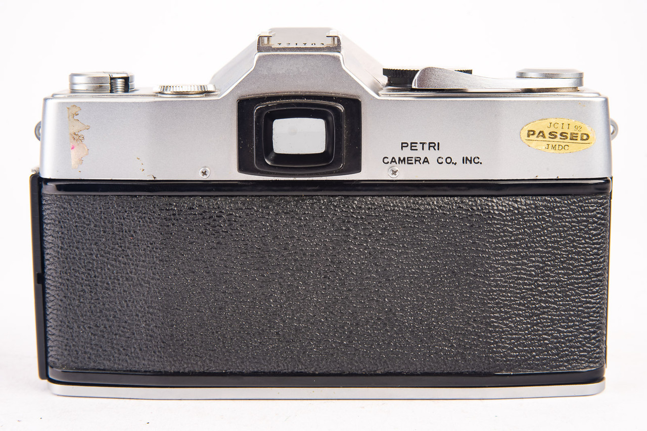 Petri FT 35mm SLR Film Camera Body Meter Works AS-IS for Parts or