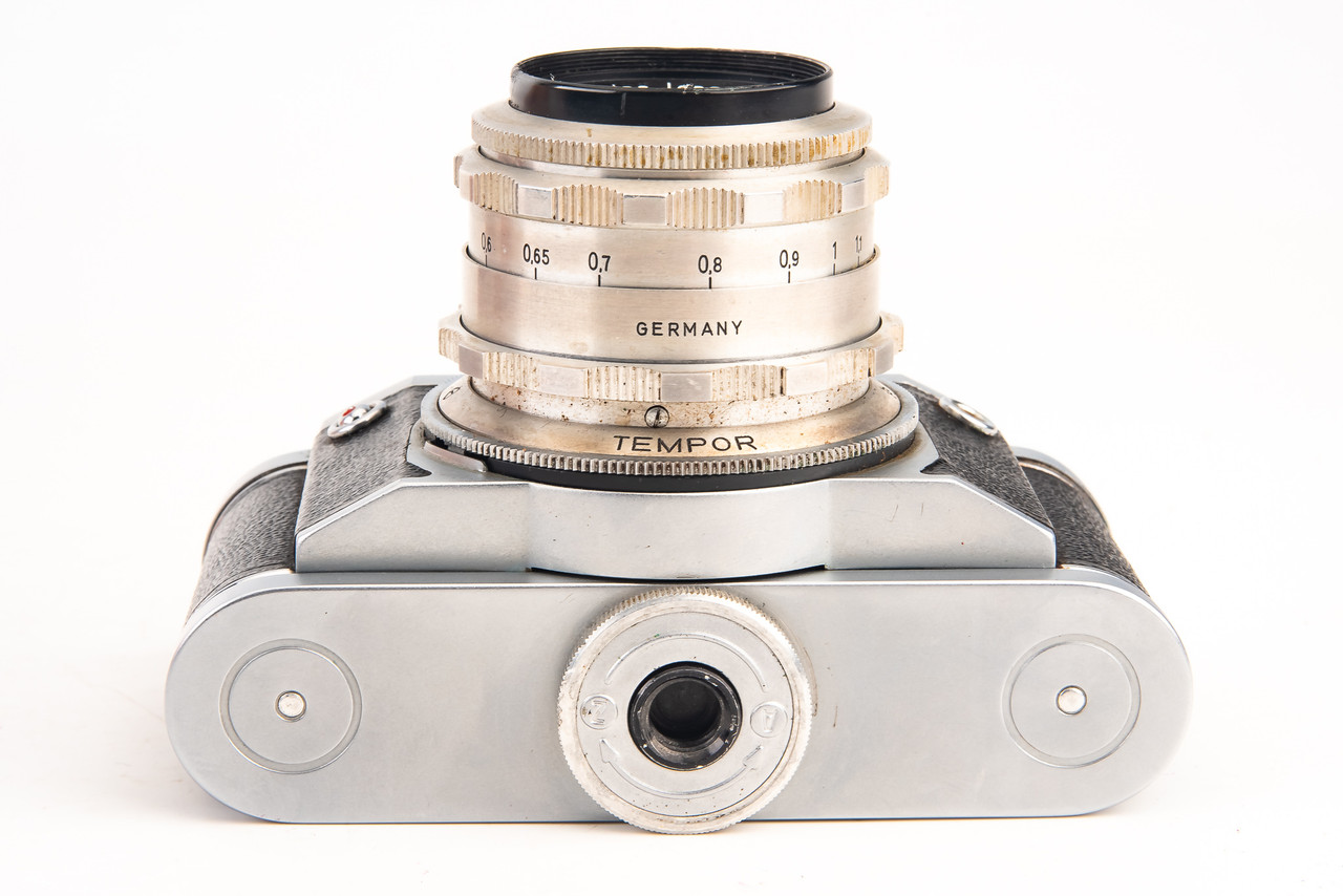 フィルムカメラ ALTIX V CARL ZEISS JENA 2.8/50 ALTISSA Altissa Altix V With Carl Zeiss Jena Tessar 2,8/50 RED T F