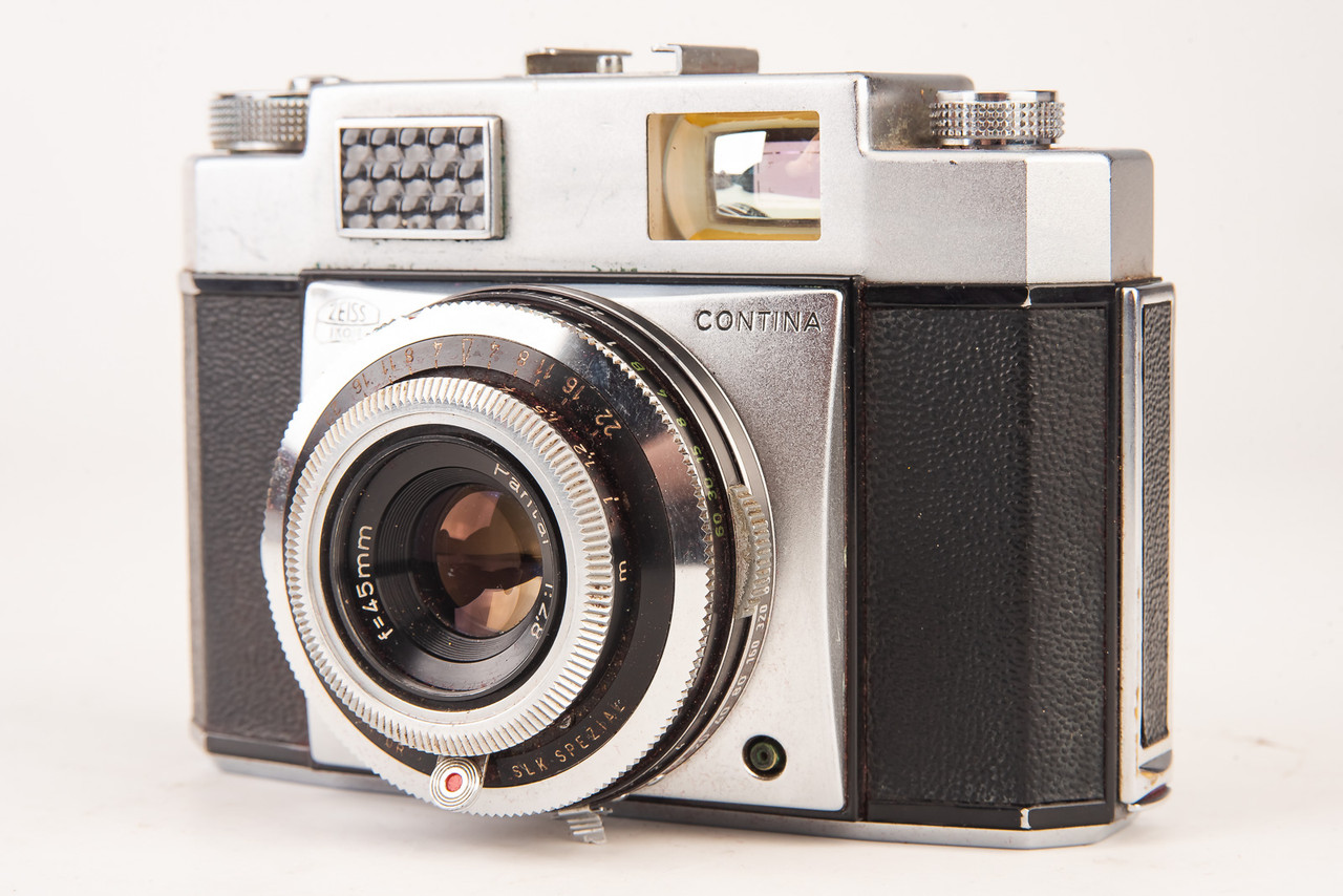 Zeiss Ikon Contina 35mm Viewfinder Camera with Pantar 45mm f/2.8