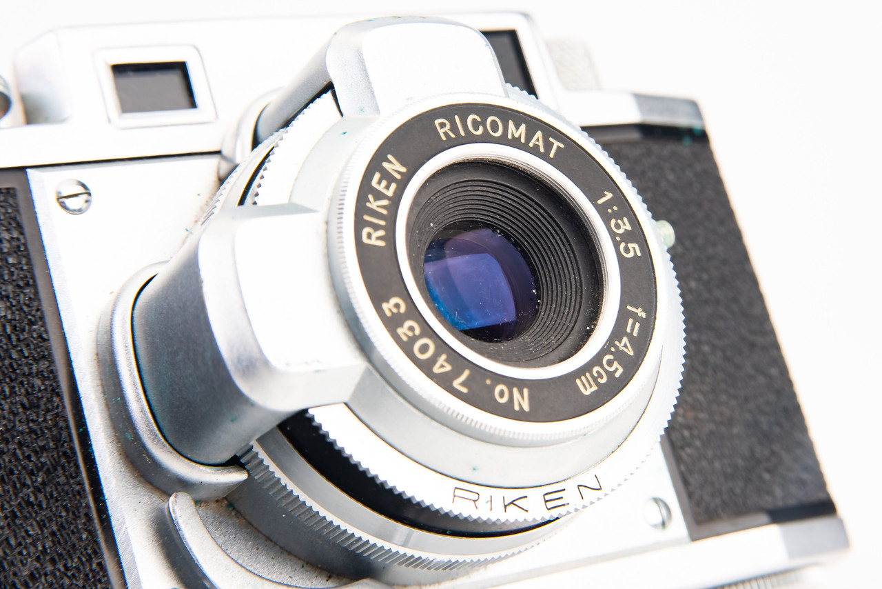 Ricoh 35 35mm Film Rangefinder Camera with Ricomat 4.5cm f/3.5