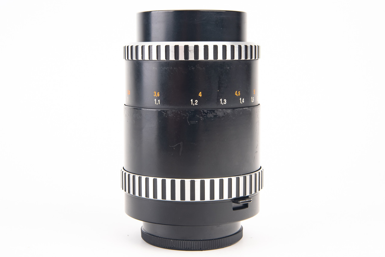 M42 Mount Carl Zeiss Jena Sonnar 135mm f/3.5 Zebra MF Telephoto