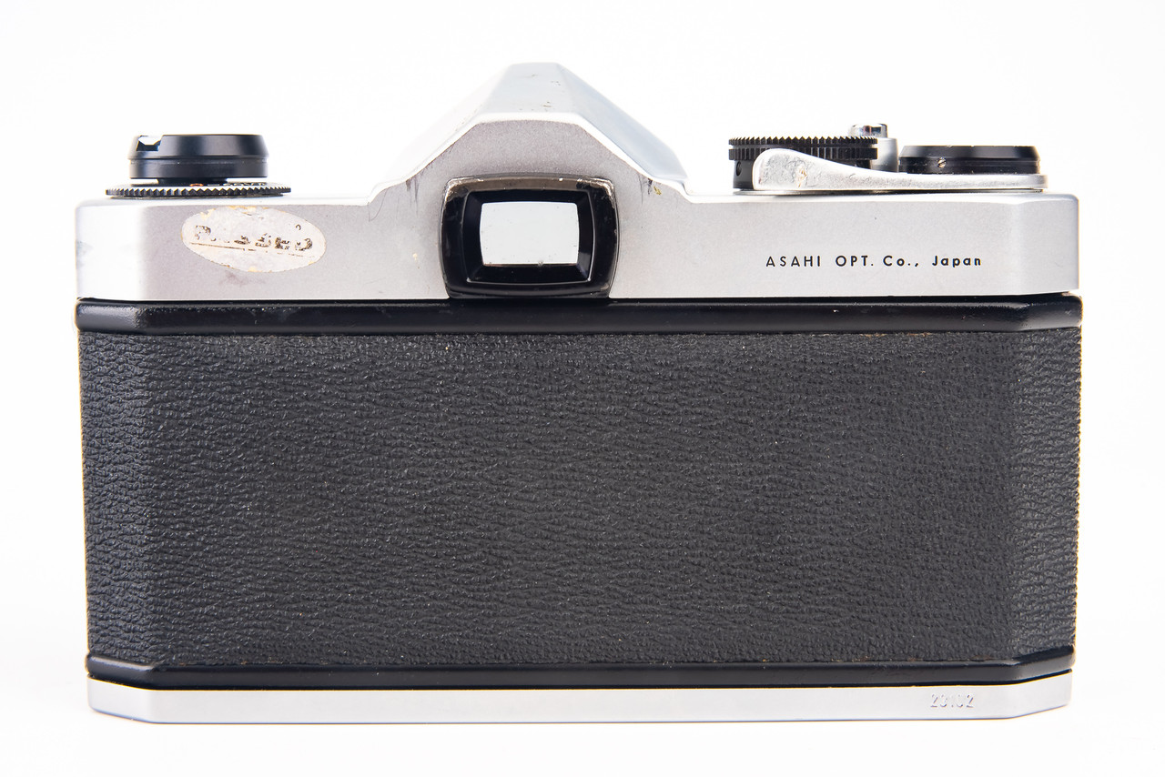 Asahi Pentax Spotmatic SP 35mm SLR Film Camera Body M42