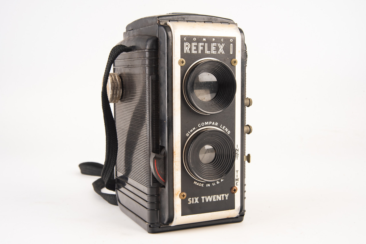 Compco Reflex I Six Twenty Bakelite 620 Roll Film TLR Camera