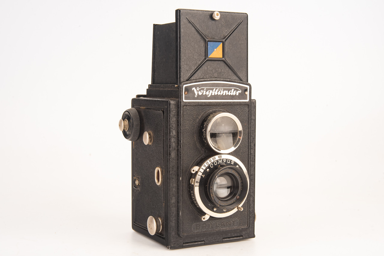 Voigtlander カメラ Voigtlander Brillant V6 6x6 120 Film TLR Camera w Voigtar 7.5cm f