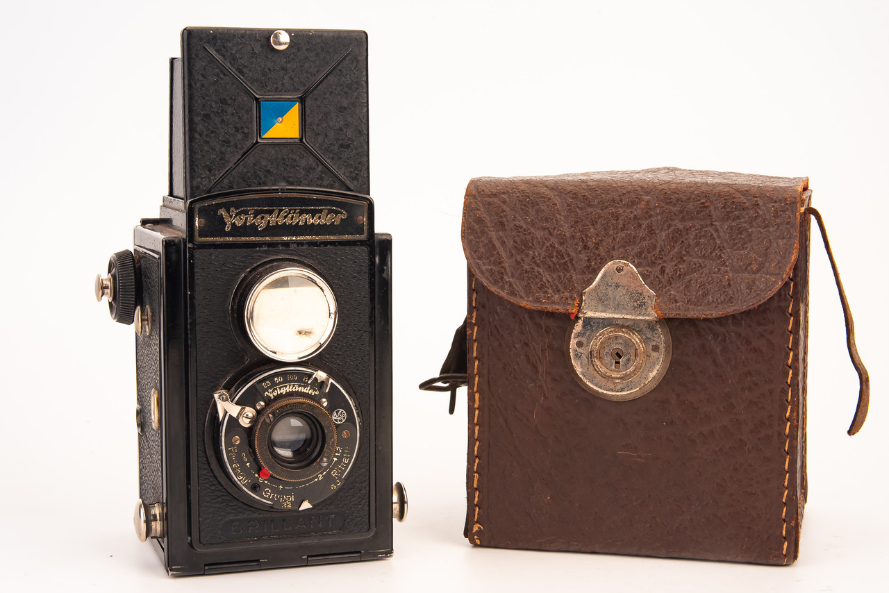 Voigtlander Brillant 120 TLR Box Camera with Voigtar 75mm f/6.3