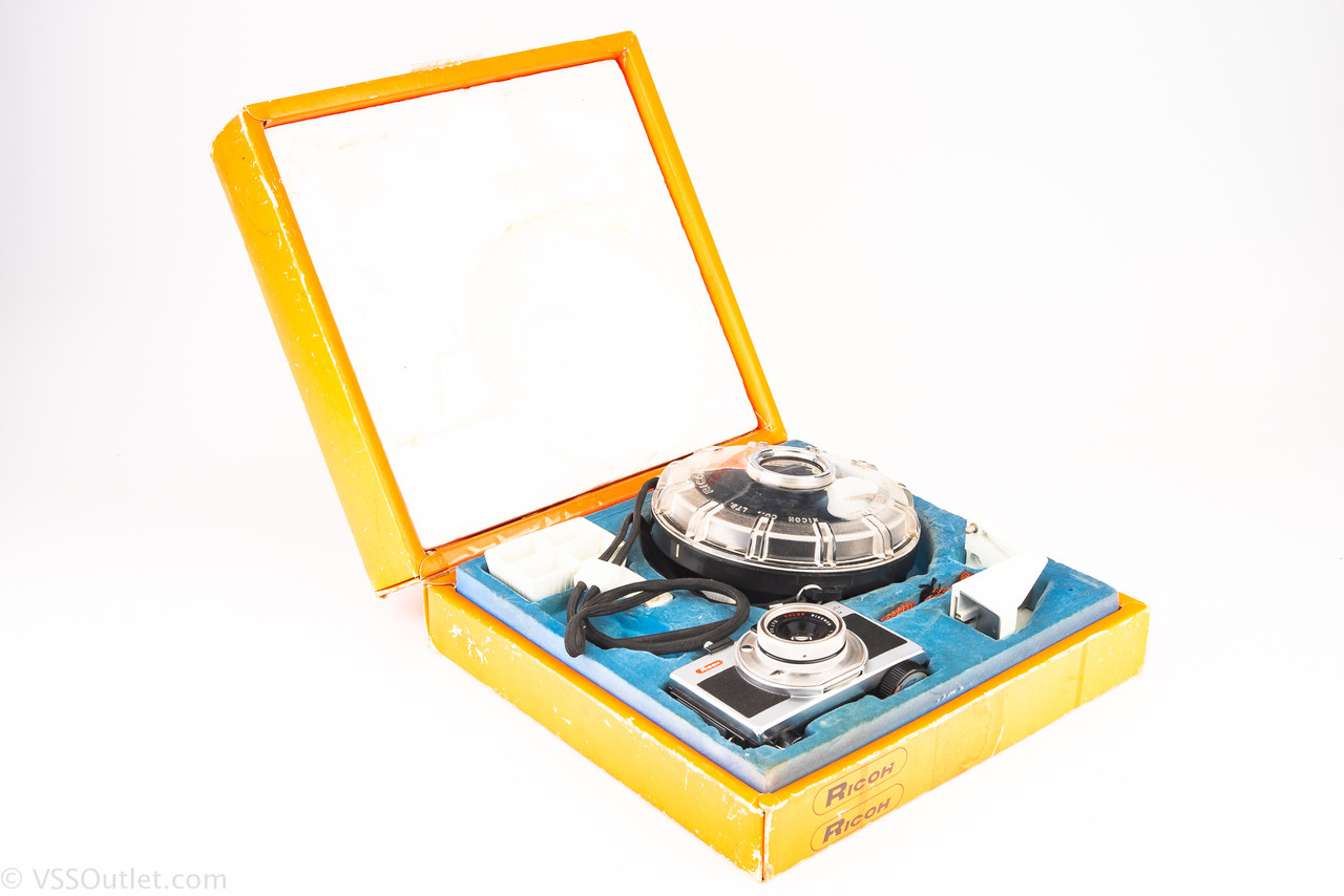 Ricoh Hi-Color 35 35mm Film Camera with Waterproof Capsule in