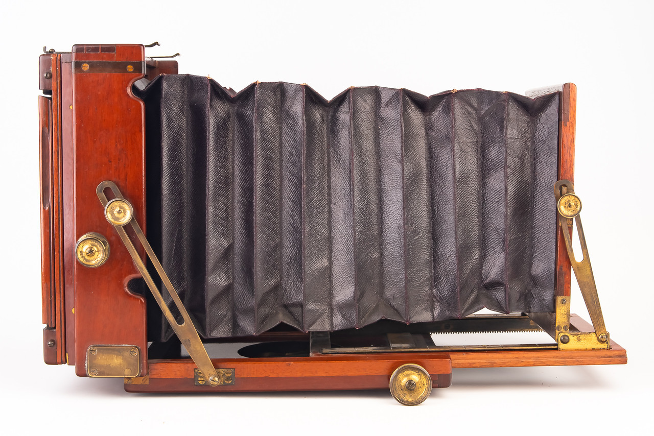 Billcliff Royalty 4¾×6½ Plate Folding Mahogany View Camera with