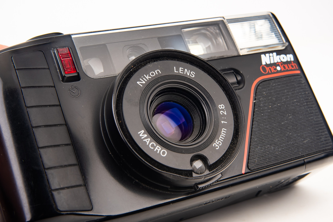 Nikon One Touch L35AF3 35mm Film Point Shoot Camera Macro 35mm f