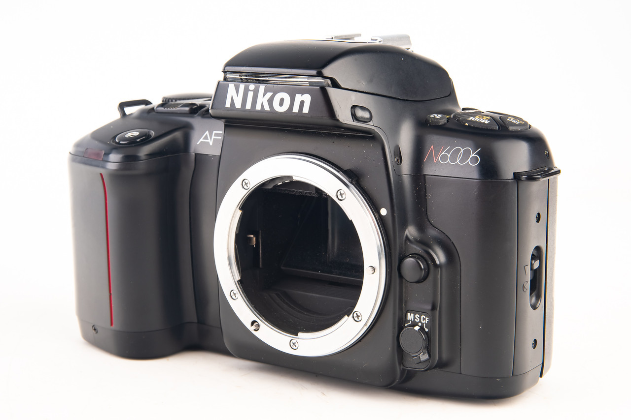 Nikon N6006 35mm SLR Auto Focus Film Camera Body AF Mount