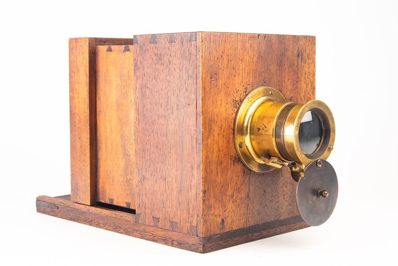 Charles Chevalier Mahogany Daguerreotype 3¼×4¼'' Sliding-Box