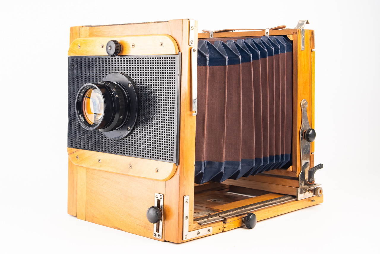 FKD 13x18cm 5X7'' Soviet Made Folding Tailboard Camera w Industar