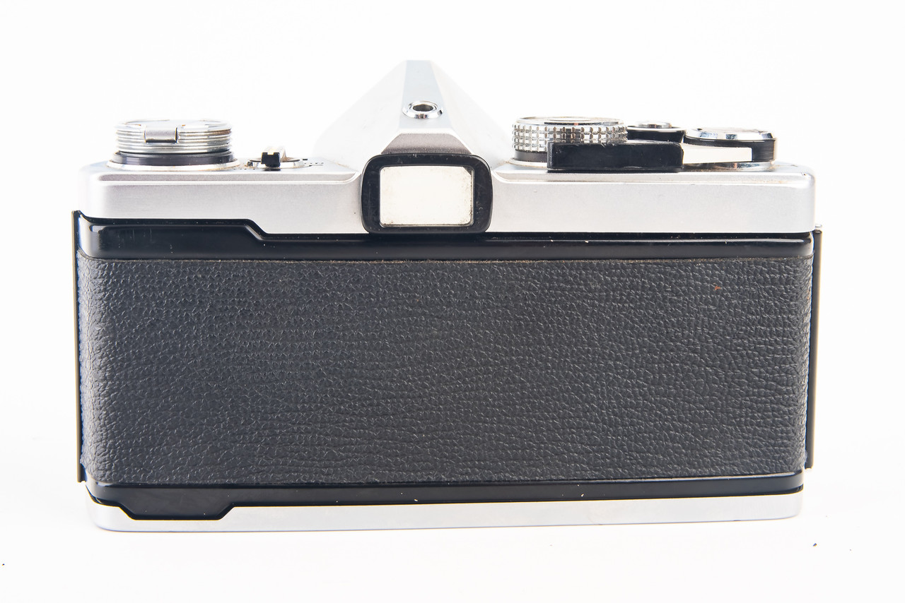 Olympus OM-1 MD 35mm SLR Film Camera Body OM-System Vintage