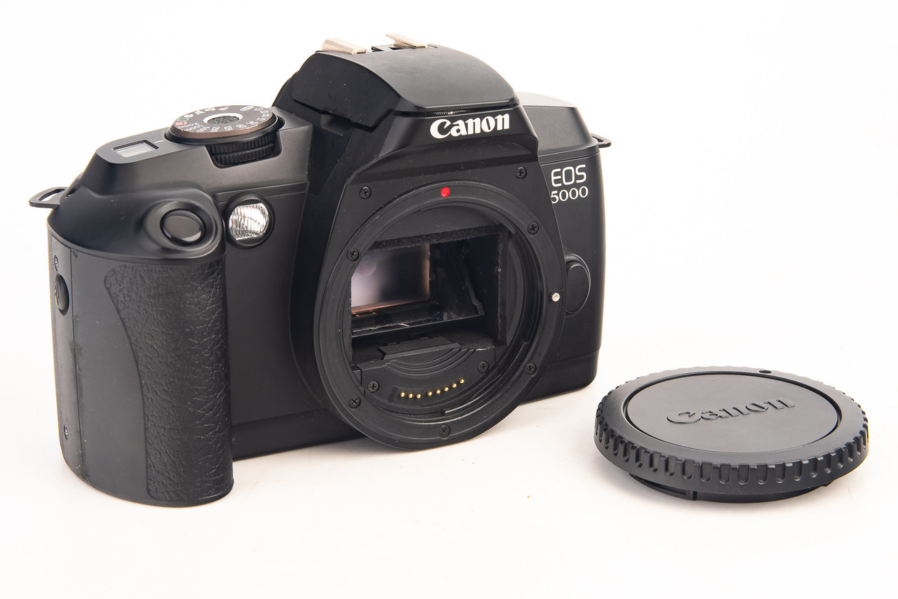 Canon EOS 5000 / EOS 888 35mm SLR Film Camera Body AS-IS Parts