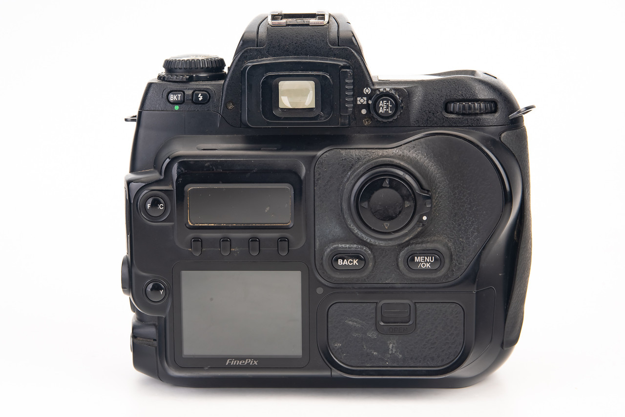 Fujifilm FinePix S S3 Pro 12.9MP Digital SLR Camera Nikon F Mount