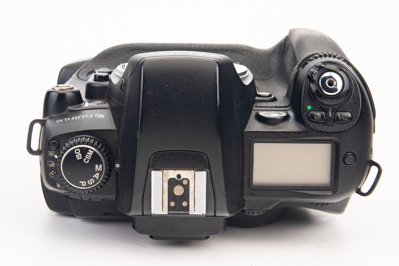 Fujifilm FinePix S S3 Pro 12.9MP Digital SLR Camera Nikon F Mount